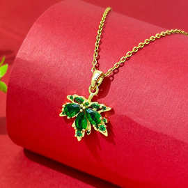 一夜暴富枫叶红色绿项链女轻奢小众设计新款锁骨链闺蜜生日礼物