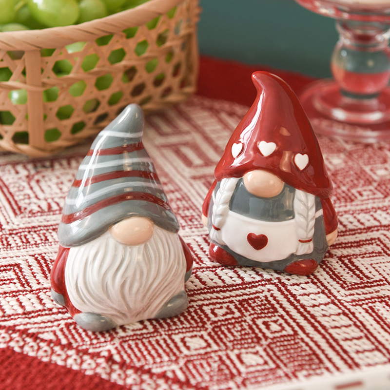 Santa Claus nórdico botella de sal de cerámica creativa Navidad genio botella de pimienta de alto valor decorativo relieve puede decorar