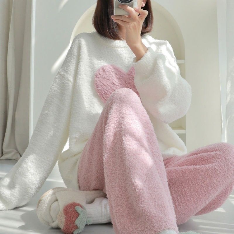 新款珊瑚绒睡衣女冬季加厚加绒保暖甜美爱心感大码家居服套装今年