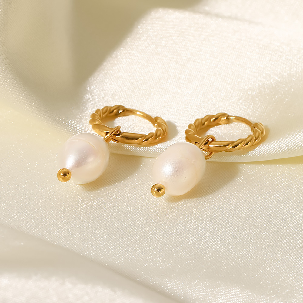 Holiday Occasion 304 Stainless Steel Material 1 Pair French Style Geometric Twist Ring 316 Stainless Steel  Freshwater Pearl PVD Coated Hoop Earrings Drop Earrings