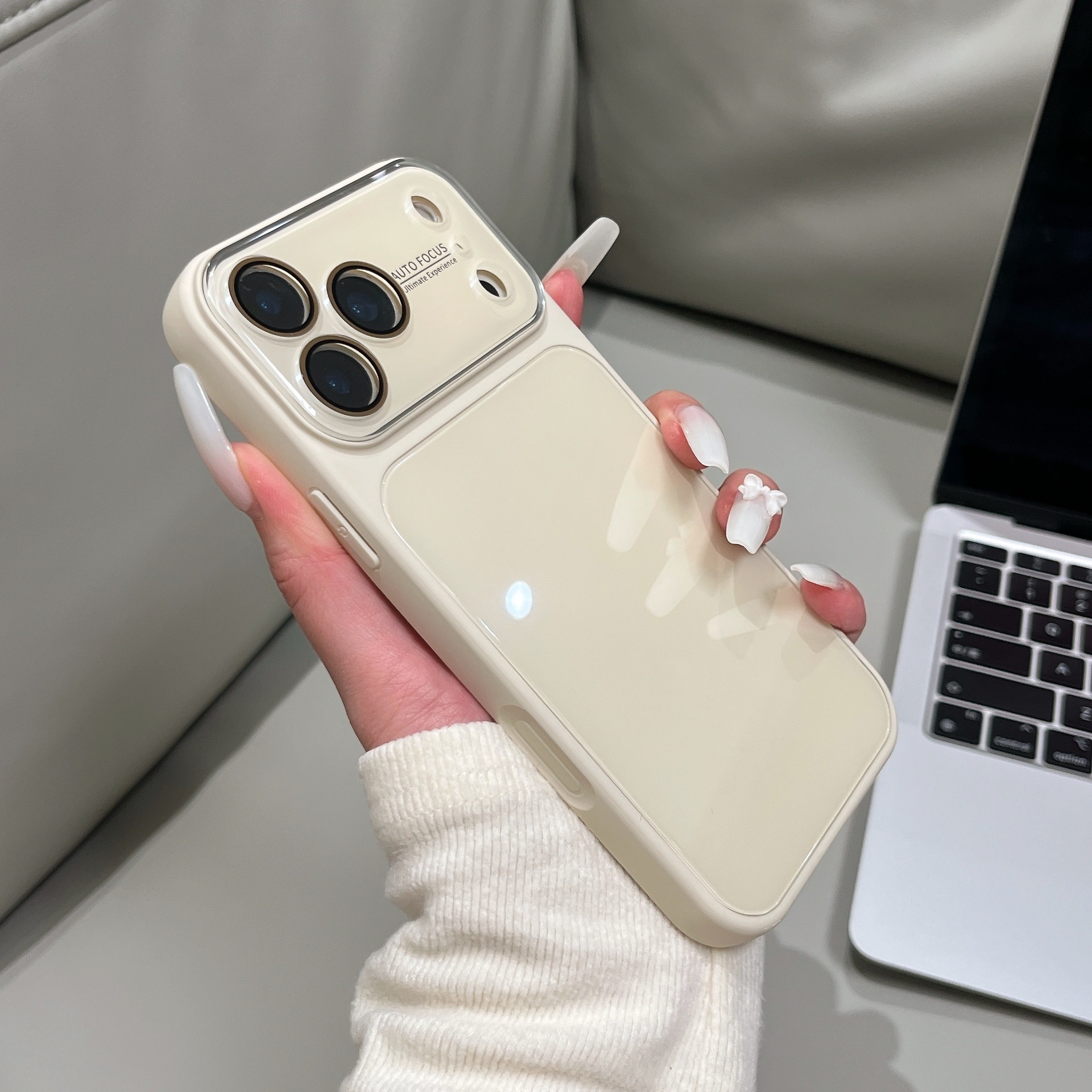 适用iPhone18promax手机壳秒变大视窗糖果色亮面玻璃苹果17保护套