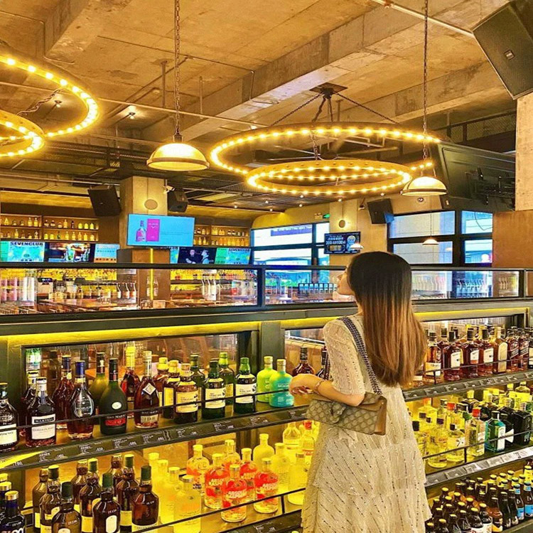 Viento industrial música bar chandelier LED retro bar decoración de bar de la comuna dorada atmósfera anillo chandelier