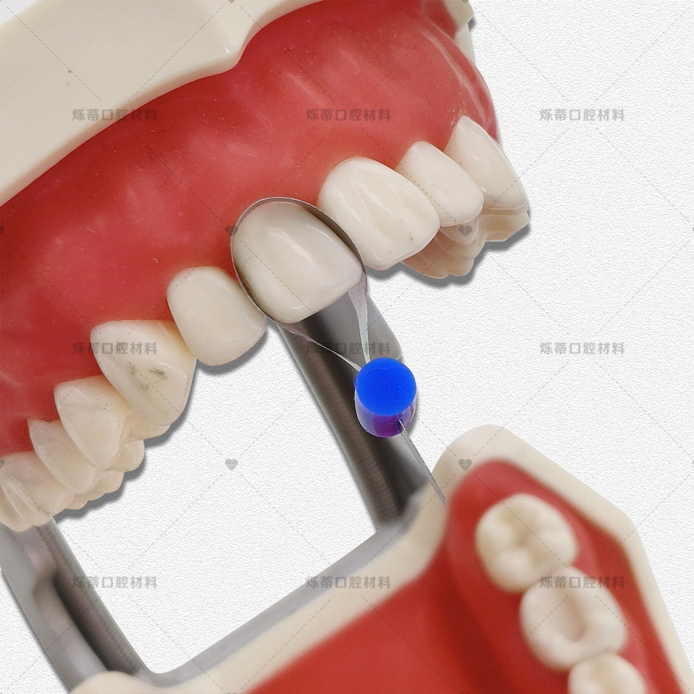 金属双前牙成型片（配图1）-白底