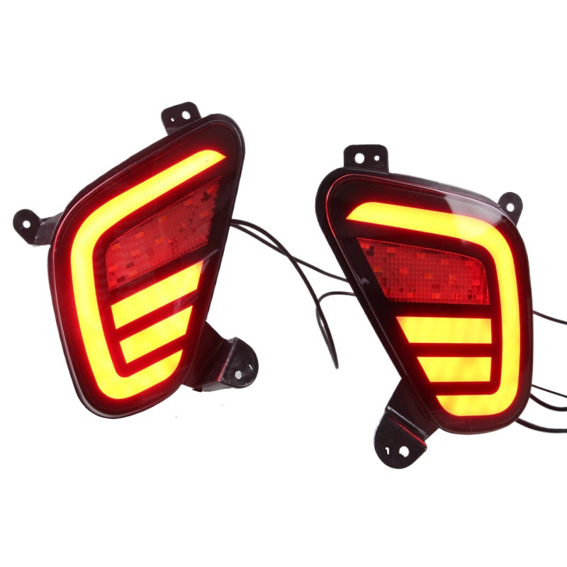 Aplicable a Sanfeng Song 2018 - 23 lámpara de freno de barra trasera, dirección hacia atrás, cuatro funciones de luz trasera