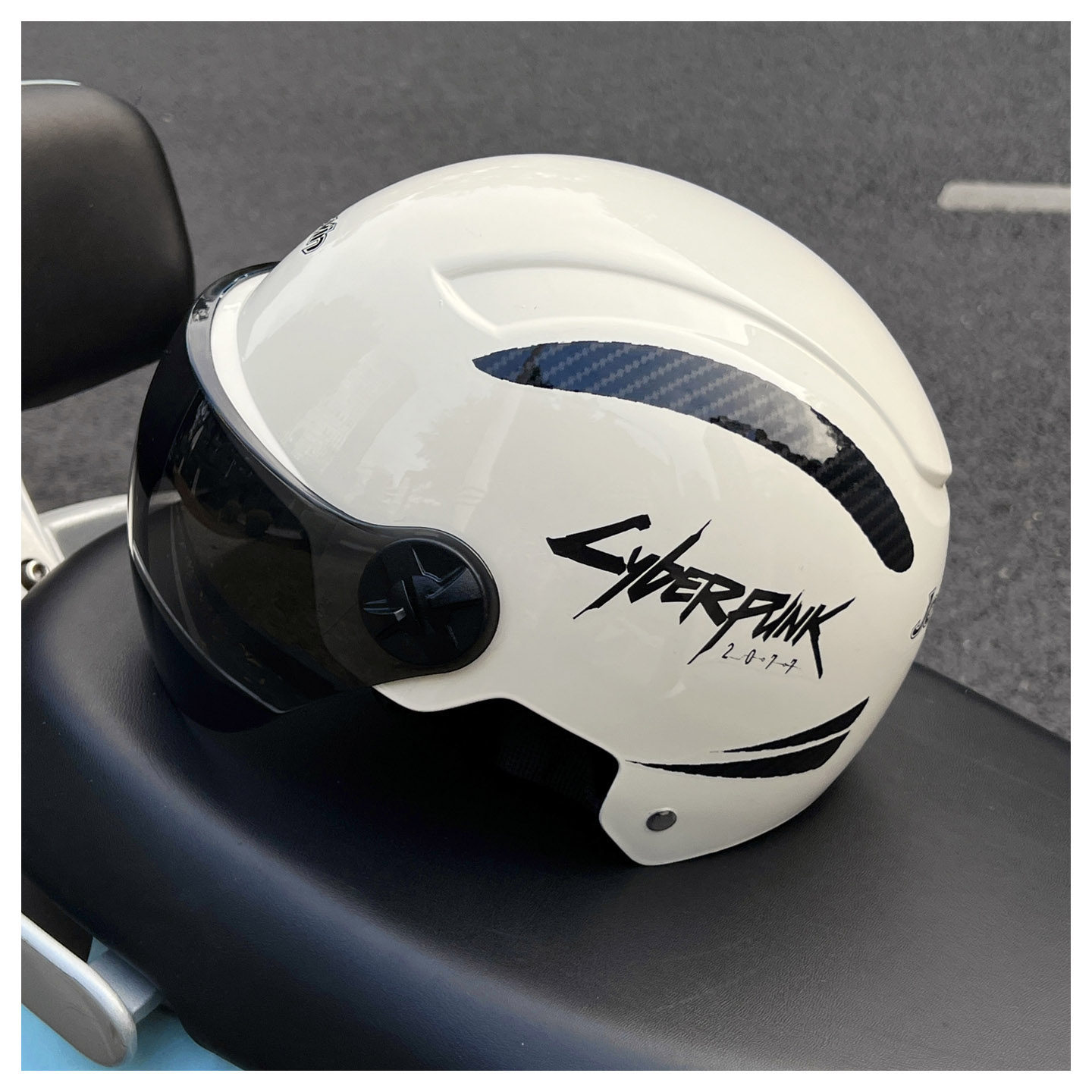 National Standard 3C Certified Electric Vehicle Safety Helmet Cyberpunk Electric Motorcycle Summer Sun Protection Helmet for Men and Women Couples