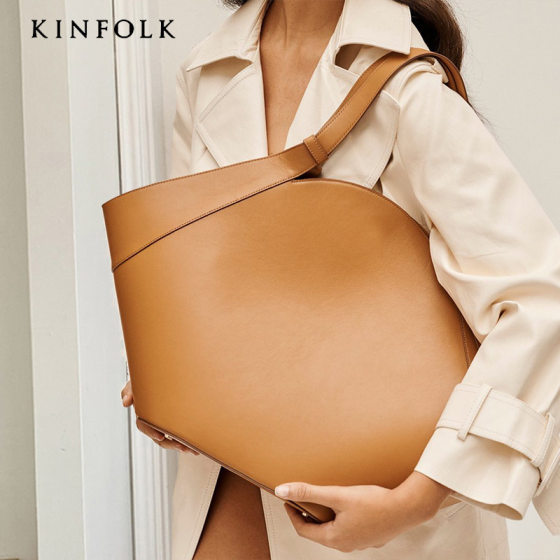 Bag Women's Large Capacity 2022 Autumn and Winter New Arrival Fan-shaped Bag Student Shoulder Bag Large Bag Underarm Bag All-match Handbag