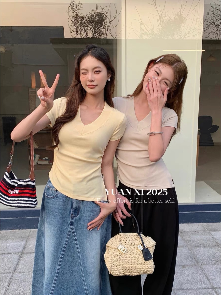 An Tinglu 2026 New Style Simple V-Neck Waist-Cinching Slit Design Slim Fit Versatile Irregular Summer Short-Sleeve Women's Top