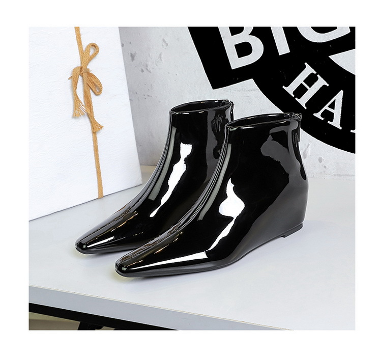 ShoeVault 6632-1 Korean Style Fashion Versatile Hidden Wedge Heel Shiny Patent Leather Short Slimming Women's And Ankle Boots_vogvips.com