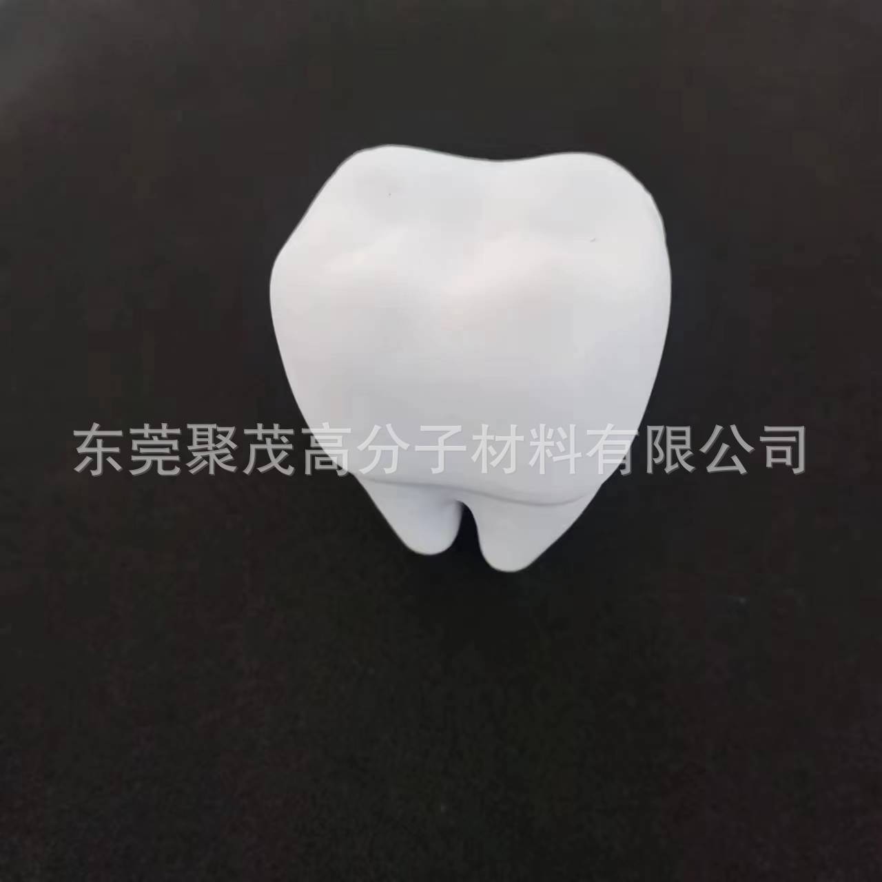 Simulated teeth 80*65*50mm / See color details