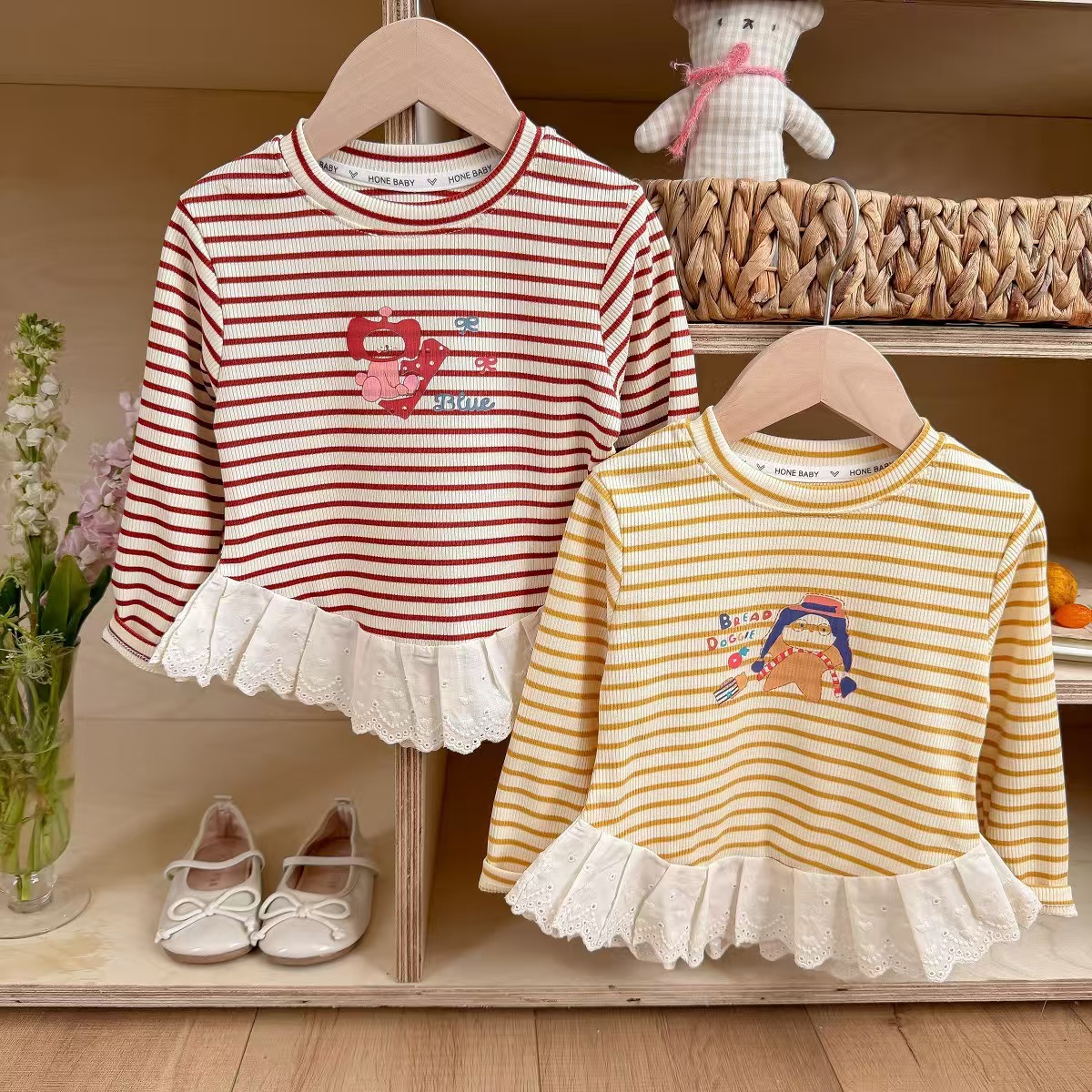 2026 Korean Style Spring Girls' Fashionable and Versatile Lace Long-Sleeved Base Layer T-Shirt