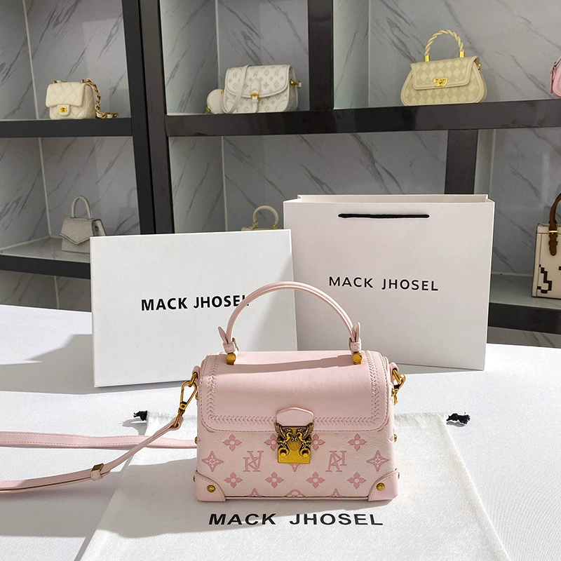 Handheld fuchsia box, shoulder bag, high-end