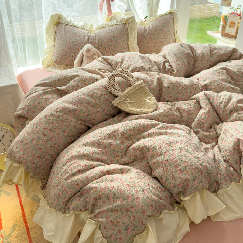 Una clase de encaje francés de cuatro piezas, sábanas de cama de tres piezas, ropa de cama de clase madre e infante, dormitorio, cama de cama de caseta