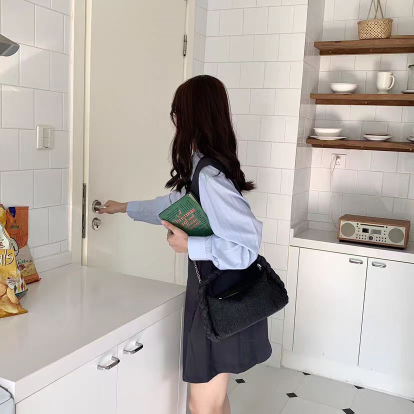 Denim Underarm Bag For Women Dumpling Shoulder Bag With Chain_voghion.com