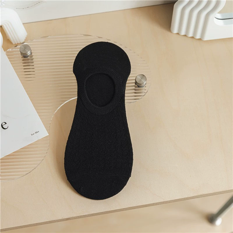 Thin invisible non-slip socks, for teenagers
