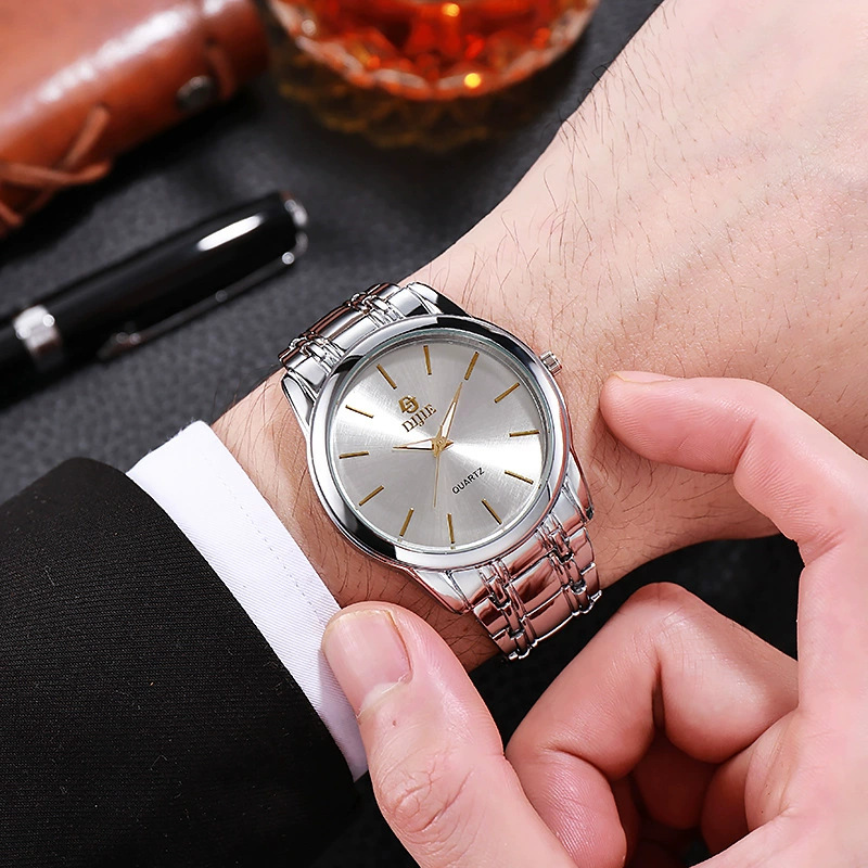 Casual Quartz Watch Steel Band Quartz Watch for Men and Women Fashion Couple Trendy Business Large Dial Student Male Watch