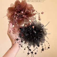 高級牡丹の花タッセル 2024 新しい毛ヘアクリップ後頭部の髪のボリュームを示すサメの頭飾り