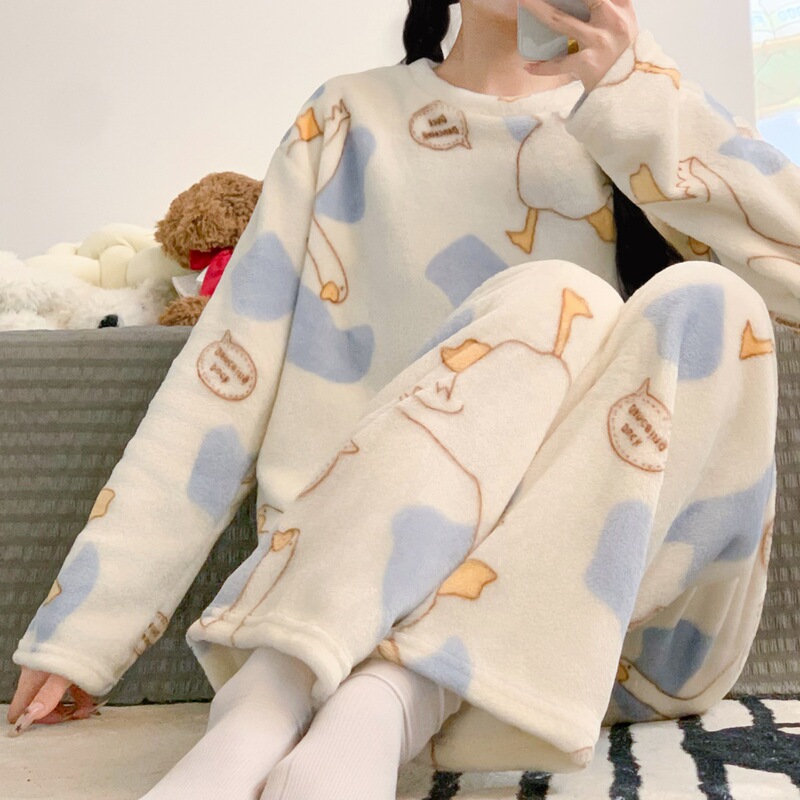Ins Style Fleece-Lined Thickeneded Coral Velvet Winter Pajamas for Women in Autumn and Winter Cute Student Home Clothes Set That Can Be Worn Outside