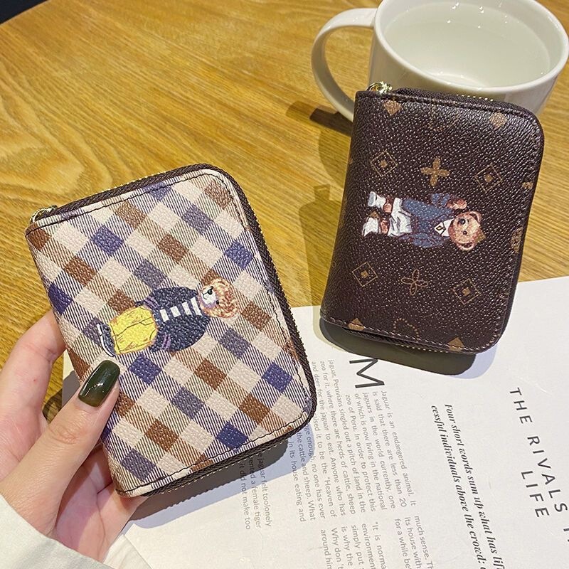 Winnie the Pooh Plaid Monogram Print Wallet 2021 New Fashion Coin Purse Mini Versatile Clutch Card Holder for Women