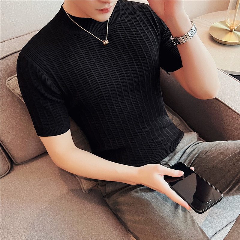 검은색