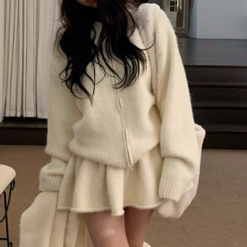 Korean Dongdaemun Knit Sweater Set for Petite Women, Autumn and Winter Cardigan Top and Skirt Two-Piece Set Korean Dongdaemun Knit Sweater Set for Petite Women, Autumn and Winter Cardigan Top and Skirt Two-Piece Set