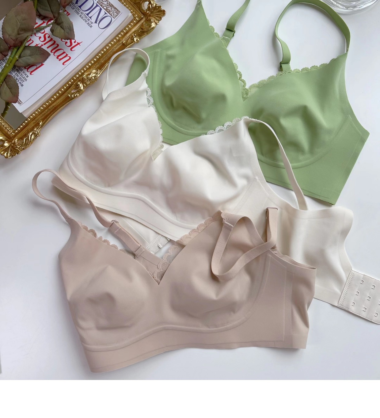 928 Orejas de conejo ropa interior de mujer micro inalámbrico push-up Delgado pecho grande pequeño sujetador de sueño colección de senos anti-flacidez