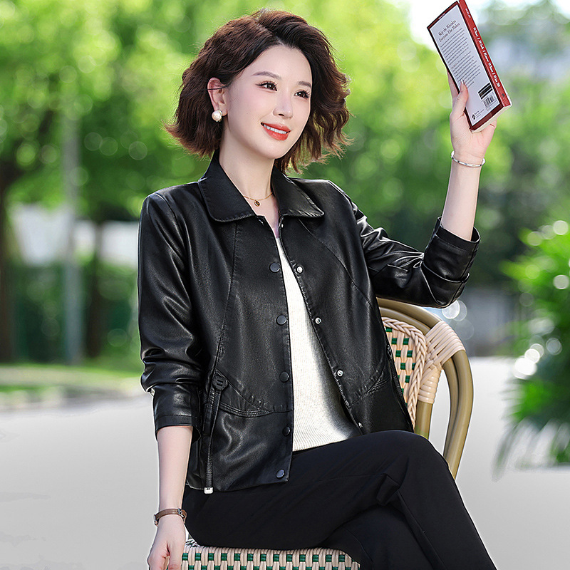 Middle-Aged and Elderly Women's Pu Leather Jacket Women's Blazer 25 New Popular Style Mom Outfit Petite Spring and Autumn Women's Clothing