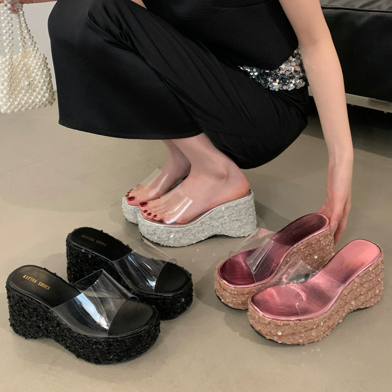 2025 Net Red Летняя новая мода носить толстые ножи на каблуках сандалии водонепроницаемый стол женские туфли прозрачные высокие каблуки холодные тапочки