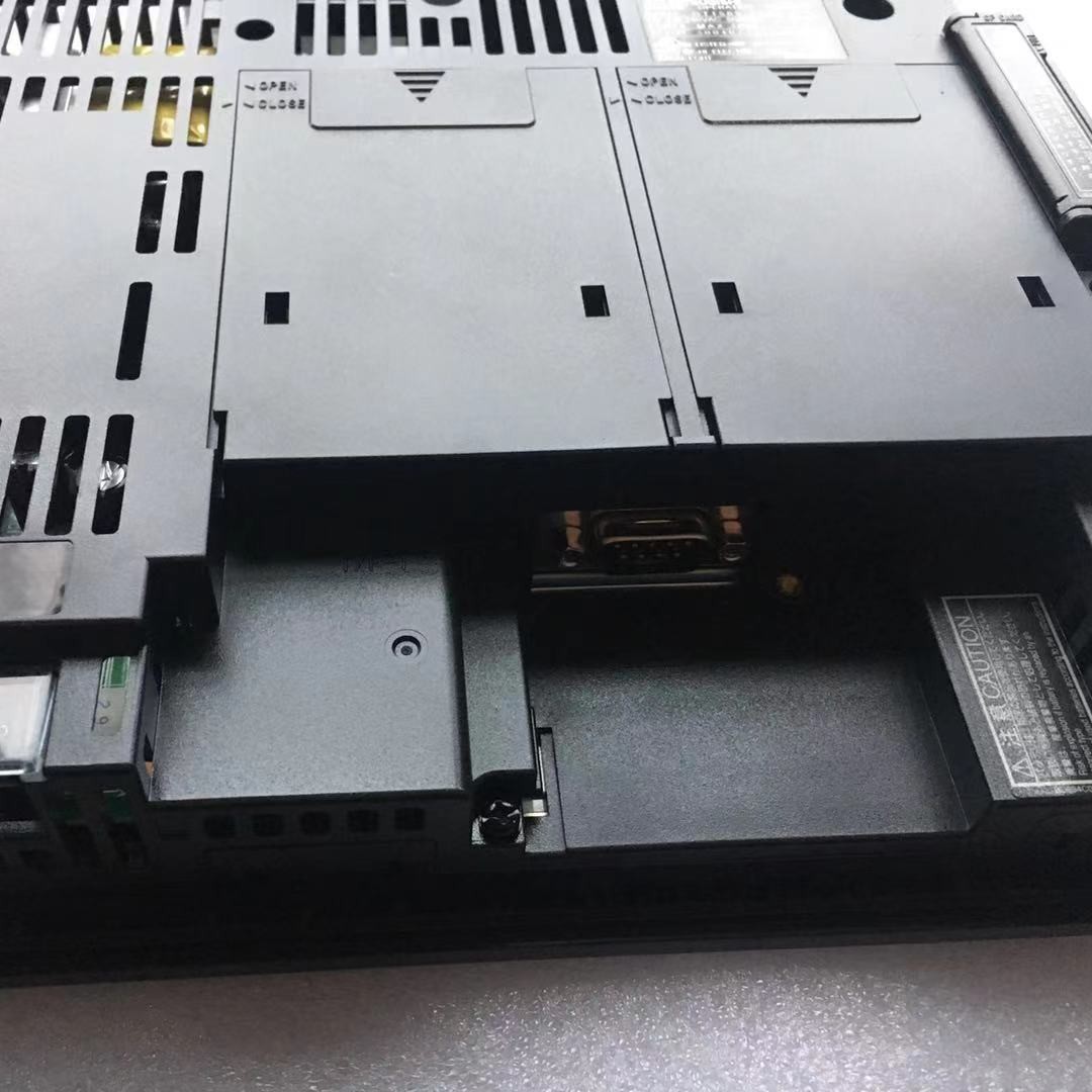 全新原装三菱触摸屏GT1265-VNBA 价格优惠 议价出售