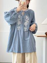 2025年秋装 民族风刺绣 V领系带 宽松女士中长款套头长袖衬衫