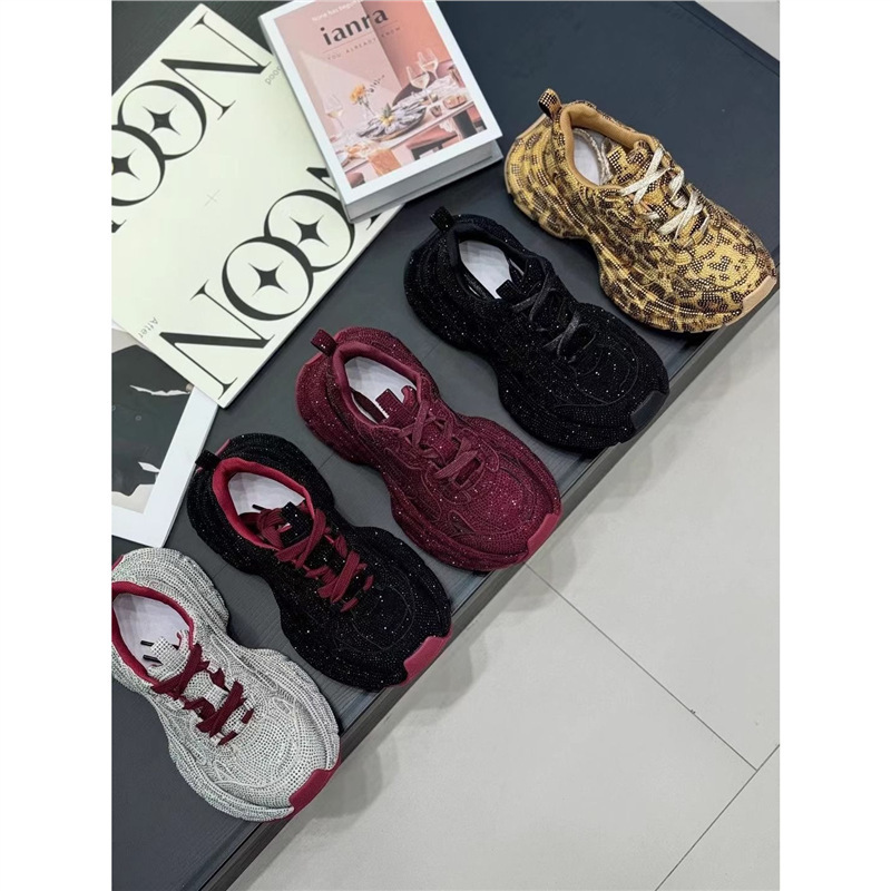 Stylish Full Diamond-Embellished Dad Sneakers, New Autumn 2026 Thick-Soled Trendy Street-Style Sports Casual Shoes, Versatile and Fashionable