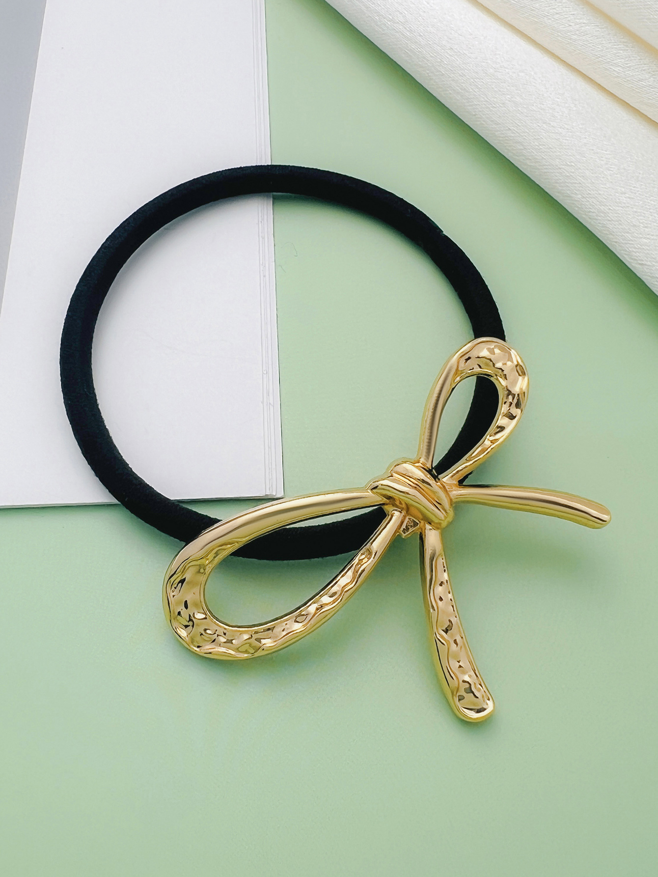 11g Weight Hair Tie Hair Accessories Type 1 Piece Quantity Holiday, Daily Occasion Alloy Material Bow Knot Pattern All Seasons Season Women's Gender Plating Design Vacation, Classic Style Style Vacation Classic Style Women's Bow Knot Alloy Plating Hair Tie 11