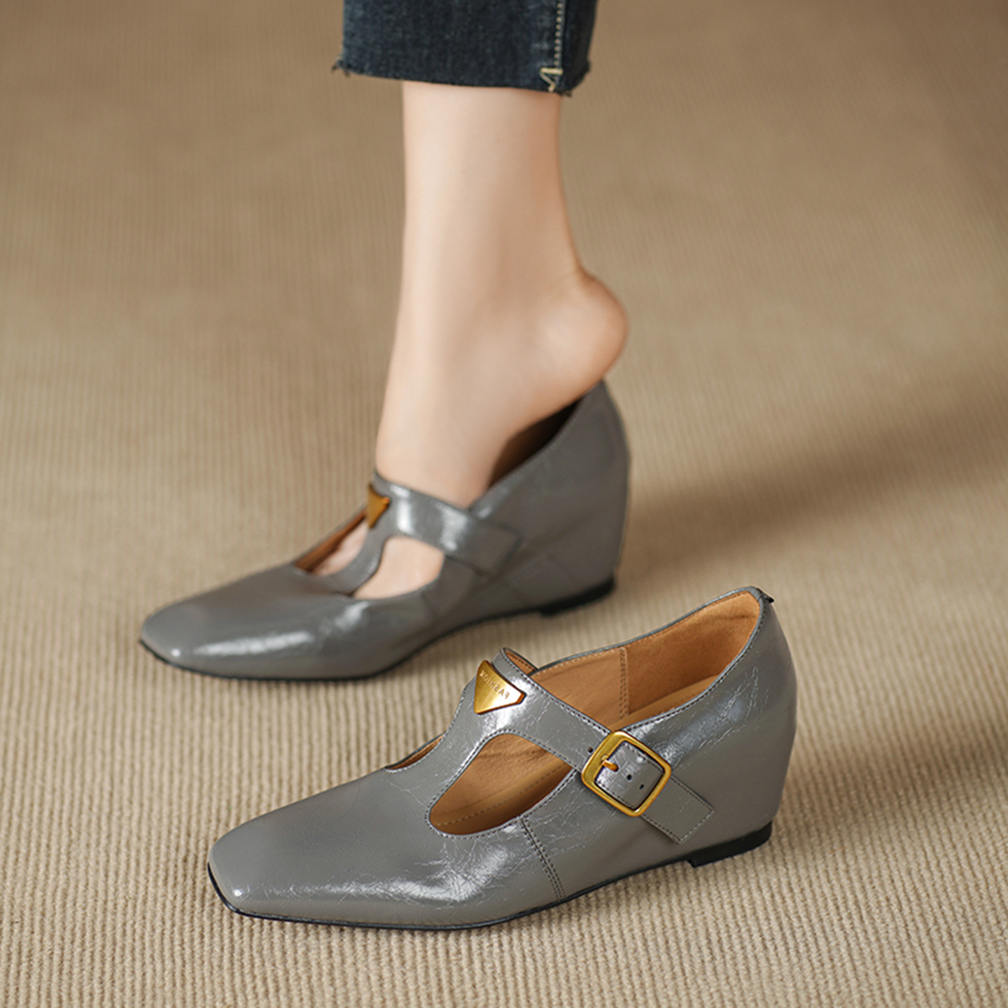 Giày Mary Jane nữ mũi vuông quai chữ T gót thấp 5 cm phong cách cổ điển — Rượu vang đỏ