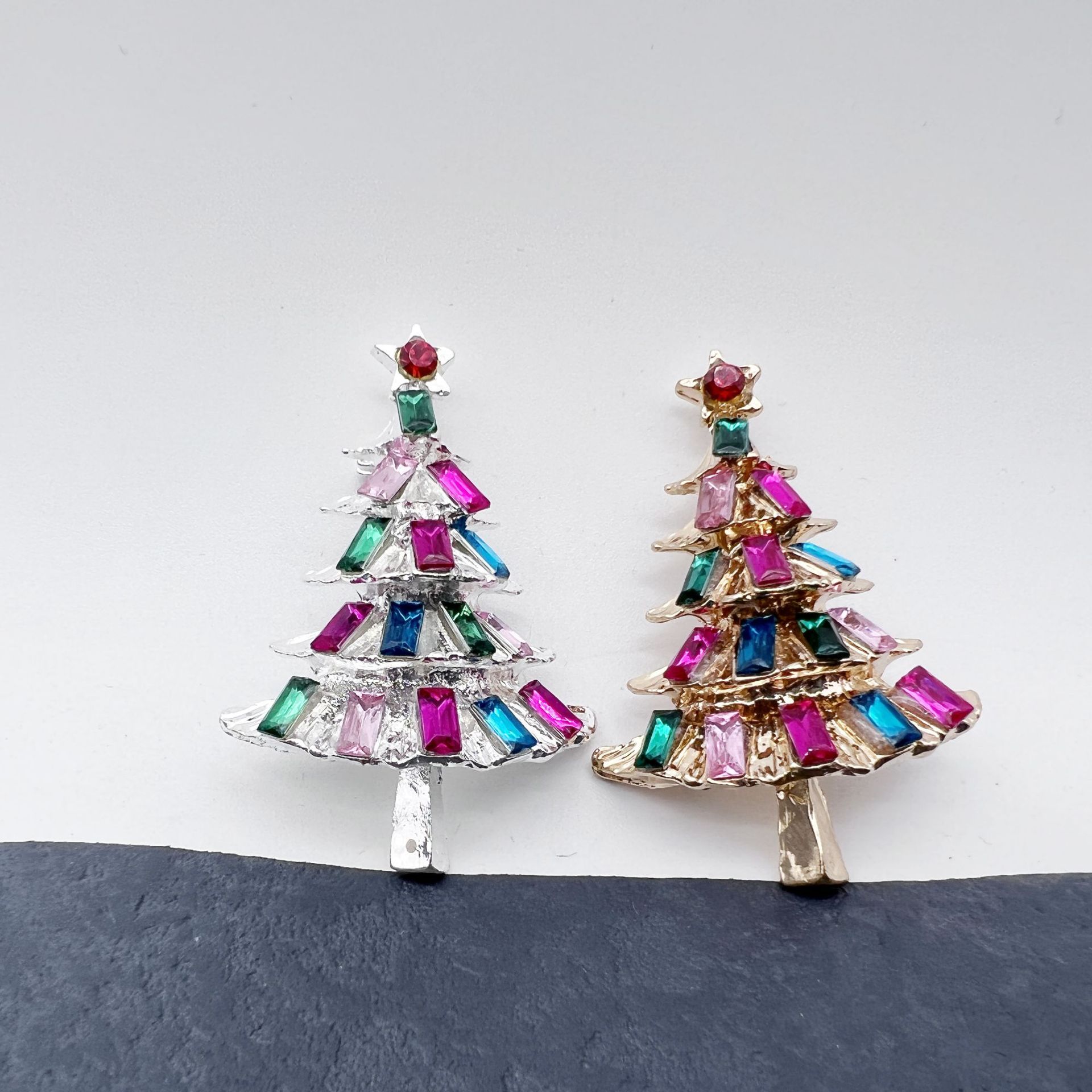 Fashion Christmas Tree Alloy Plating Rhinestones Unisex Brooches display picture 5