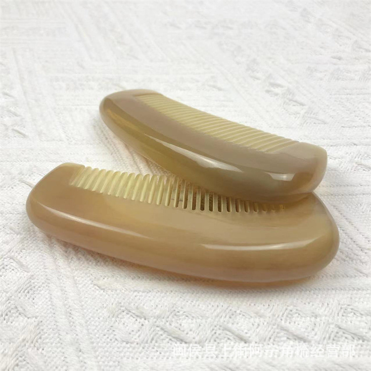 Horn Comb Thickened Fine Teeth Massage Comb 12cm Portable Purse Comb Gift Comb overview