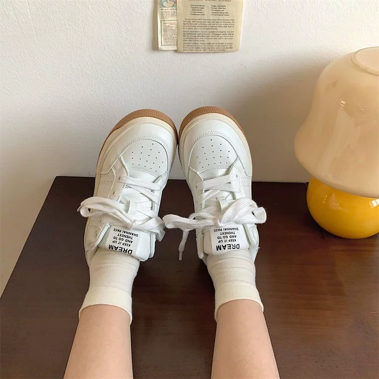 Универсальные фуксии белые кроссовки для отдыха, 2025 год