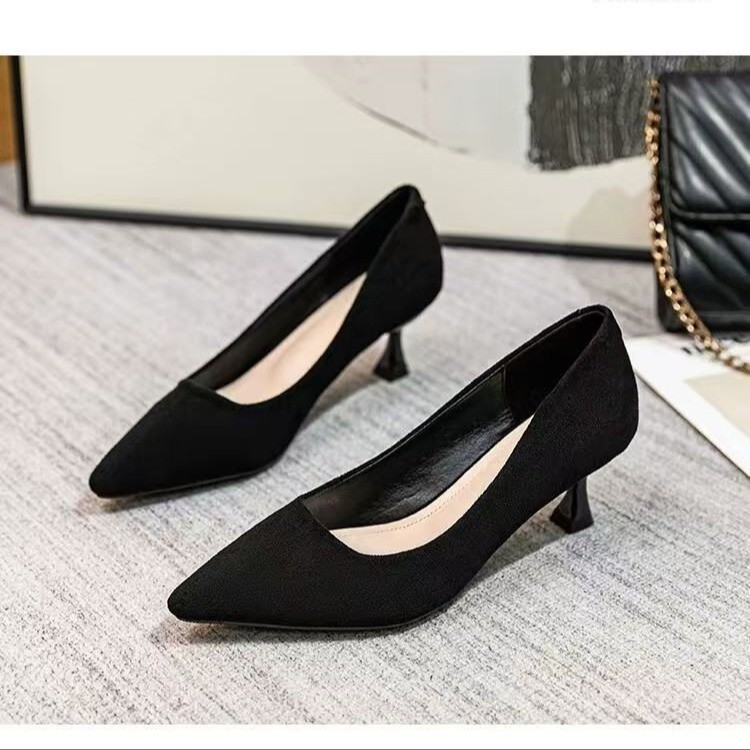 Los asistentes de vuelo cómodos zapatos de mujer de suela blanda tacones altos zapatos negros de tacón de aguja para mujer Ropa de trabajo profesional Etiqueta Zapatos de trabajo de tacón medio para mujer