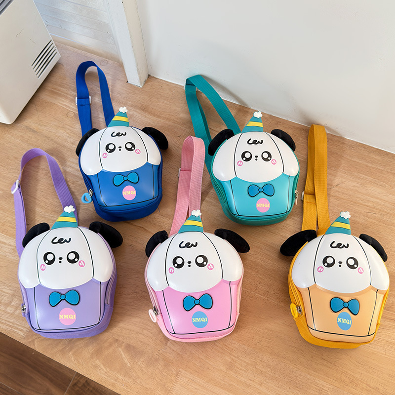Nuevo bolso de pecho para niños lindo nicho de diseño panda bolso de hombro para niños y niñas de moda primavera bolso de mochila de estilo extranjero