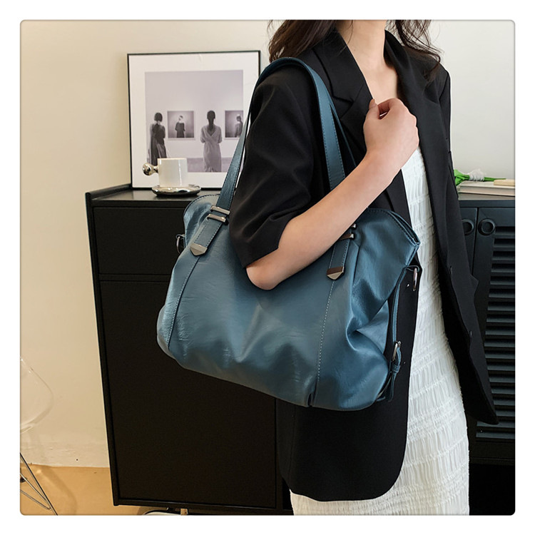 New fashionable European and American women's bags, retro and simple single-shoulder bags, large-capacity high-quality handbags, elegant crossbody bags are in stock undefined