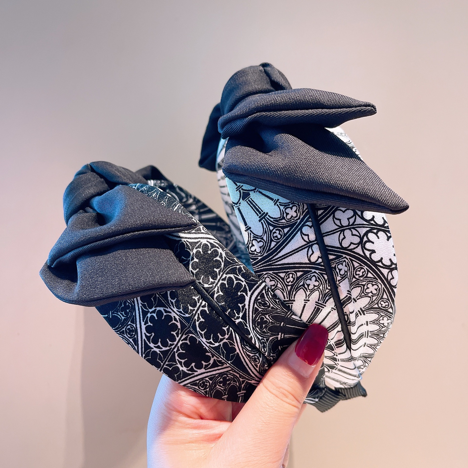 123g Weight Headwear Classification Business, Travel, Birthday Occasion Bow Knot Pattern Women'S Gender Retro Style Coffee, White, Black Color Retro Ethnic Wind Roulette Chinese Wind Color Matching Bow Headband 8