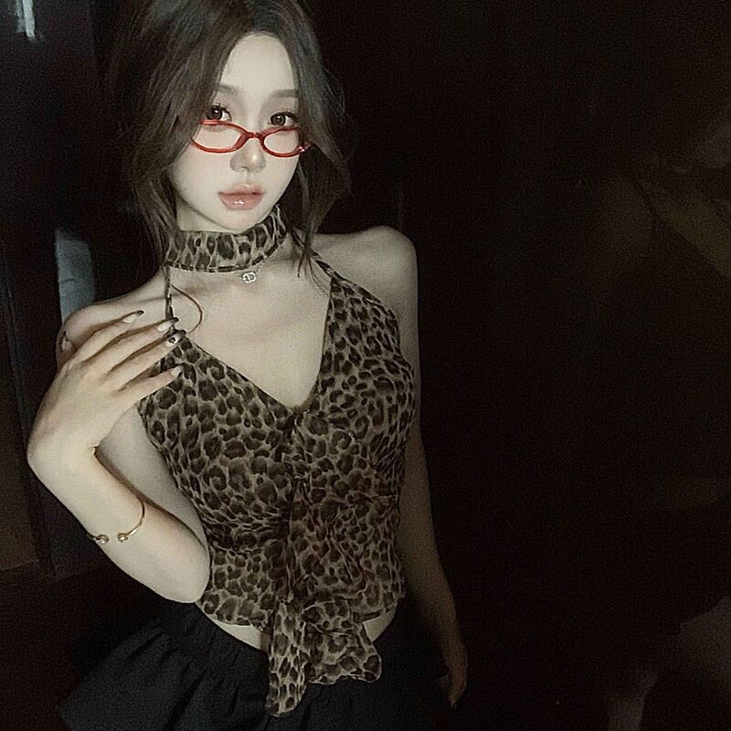 American Style Spice Girl Leopard Print Backless Halter Sling Vest Women's Summer Tight Inner Short Outer Wear Sexy Top American Style Spice Girl Leopard Print Backless Halter Sling Vest Women's Summer Tight Inner Short Outer Wear Sexy Top