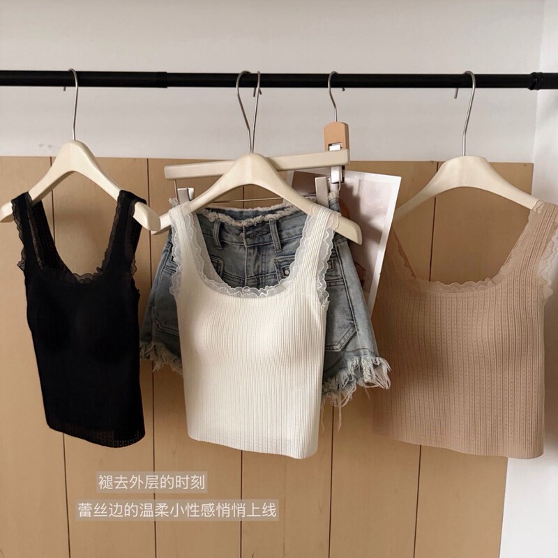 M026 # French-Style Gentle Bubble Lace Women's Tank Top with V-Neck, Spring and Summer, Comes with Built-In Chest Pads, Elegant and Slim-Fit with Wide Shoulder Straps. M026 # French-Style Gentle Bubble Lace Women's Tank Top with V-Neck, Spring and Summer, Comes with Built-In Chest Pads, Elegant and Slim-Fit with Wide Shoulder Straps.