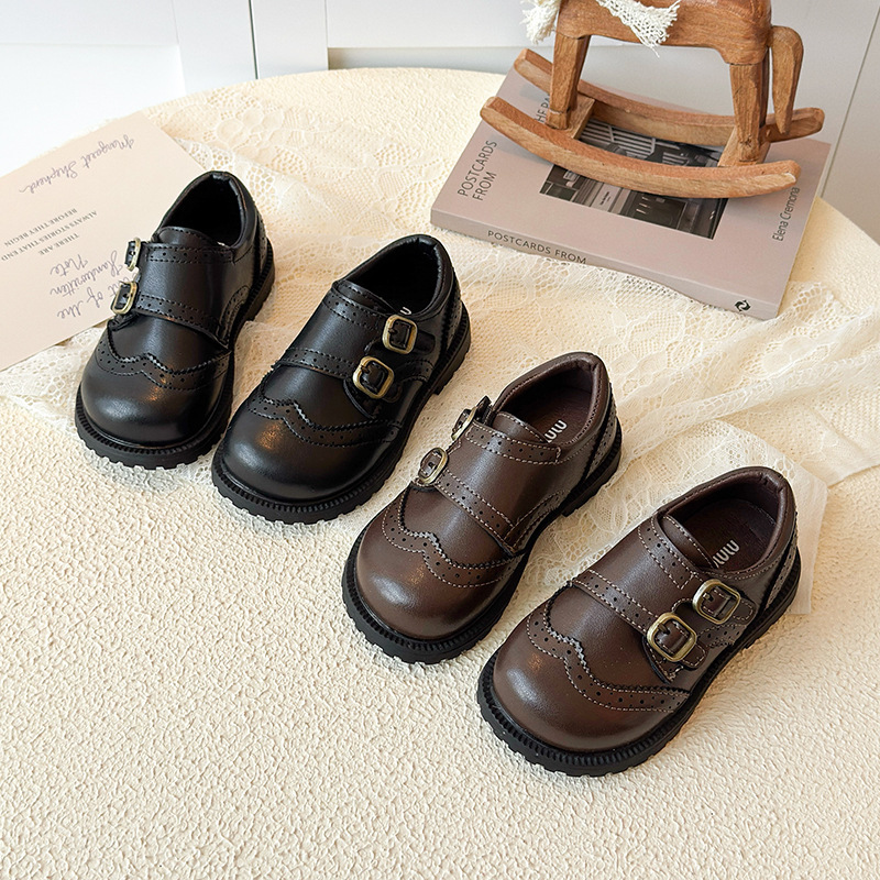Retro children's demi-season shoes English style