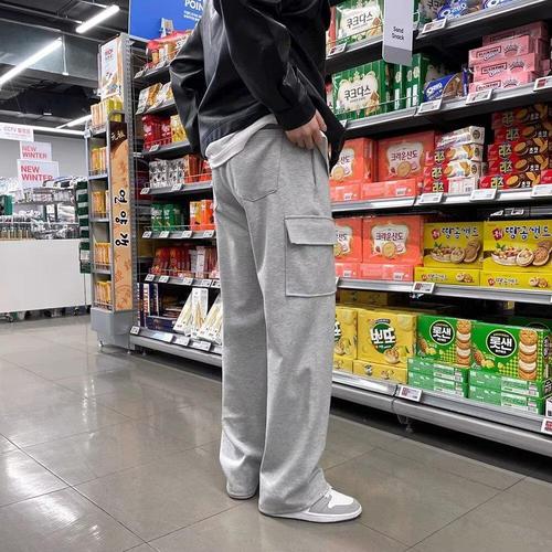 Loose-fitting casual pants for men, Korean-style trendy versatile pants—summer collection, lightweight, flowy design with drop-crotch and floor-length wide legs.
