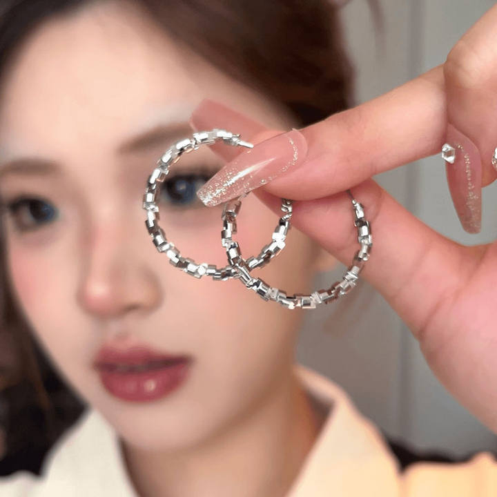 银色简约椭圆形素圈耳环女欧美夸张圆圈耳钉轻奢高级感耳圈耳饰|undefined