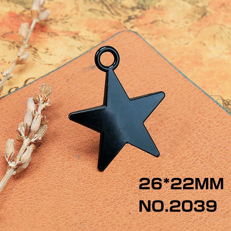 Aleación máscara cráneo electroforesis negro accesorios material al por mayor DIY colgante joyería Cruz alas negro colgante