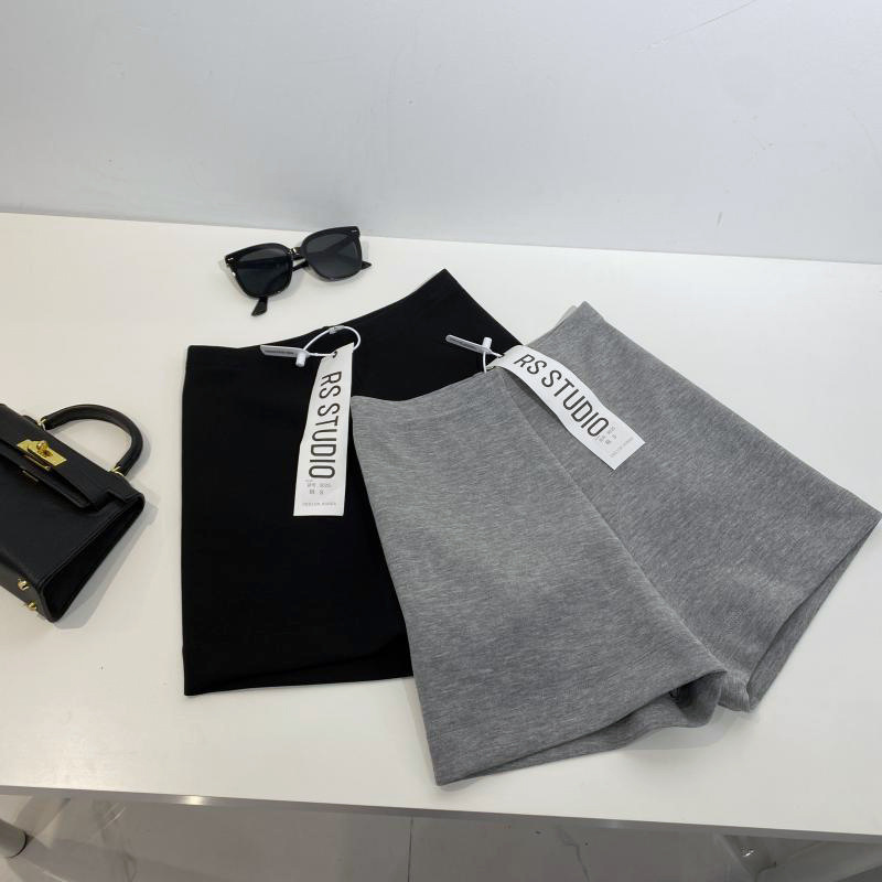 Can be worn outside! Soft Breathable Cycling Shorts Base Sports Yoga Hot Pants High Waist Safety Triple Pants for Women