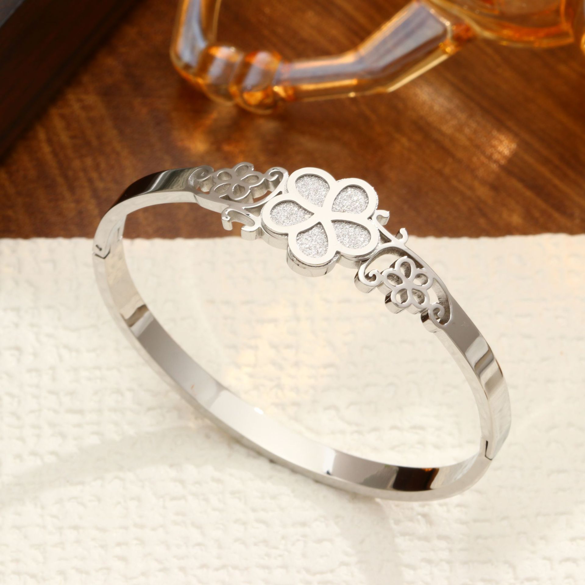 Frosted Five-leaf Flower-Steel Color