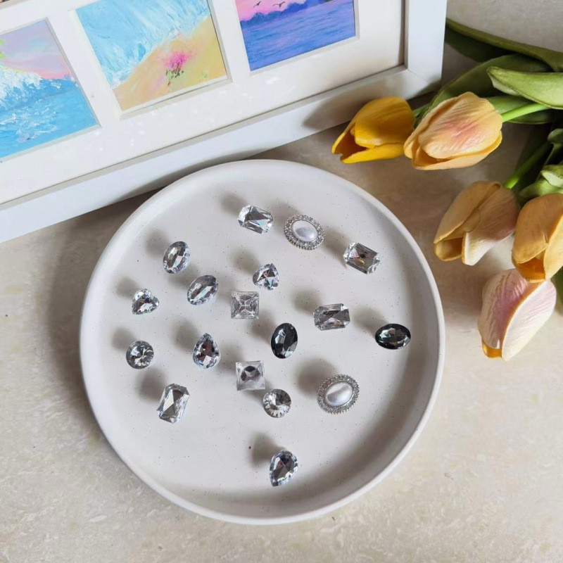 Croc Shoe Accessories DIY Shoe Flower Alloy Rhinestone Detachable Cartoon Chain Ins Xiaohongshu Hot Accessories Set