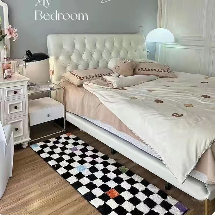 A cuadros blanco y negro de la Cachemira-como alfombra de lujo de la luz tablero de ajedrez avanzada rejilla casa mesita de noche alfombra de cama larga cola alfombra en stock