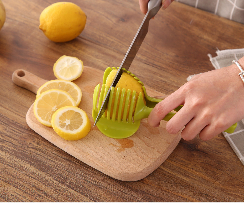Handheld tomato lemon slicer round slice clip fruit divider multifunctional food clip_voghion.com